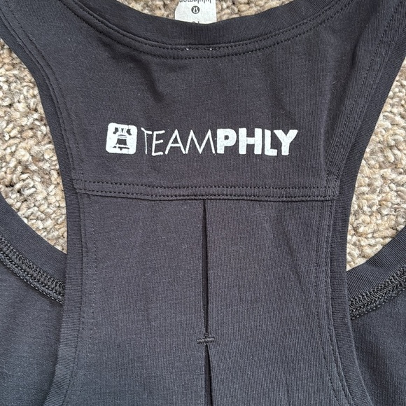 Lululemon Love Tank *Pleated size 10 TEAM PHLY - Picture 5 of 5